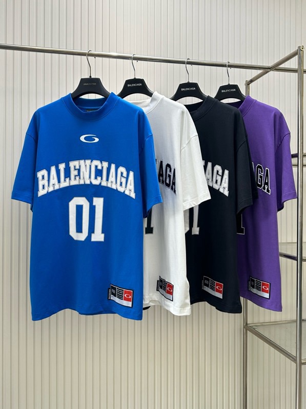 Áo phông T-shirt Balenciaga B Xanh Dương logo chữ 01 Trắng viền Xám Like Auth on web VTN